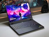 Lenovo Legion 5 15IRX10 oyun dizüstü bilgisayarı incelemesi - Parlak OLED ve RTX 5070 1.499 € (yaklaşık 1.742 $)