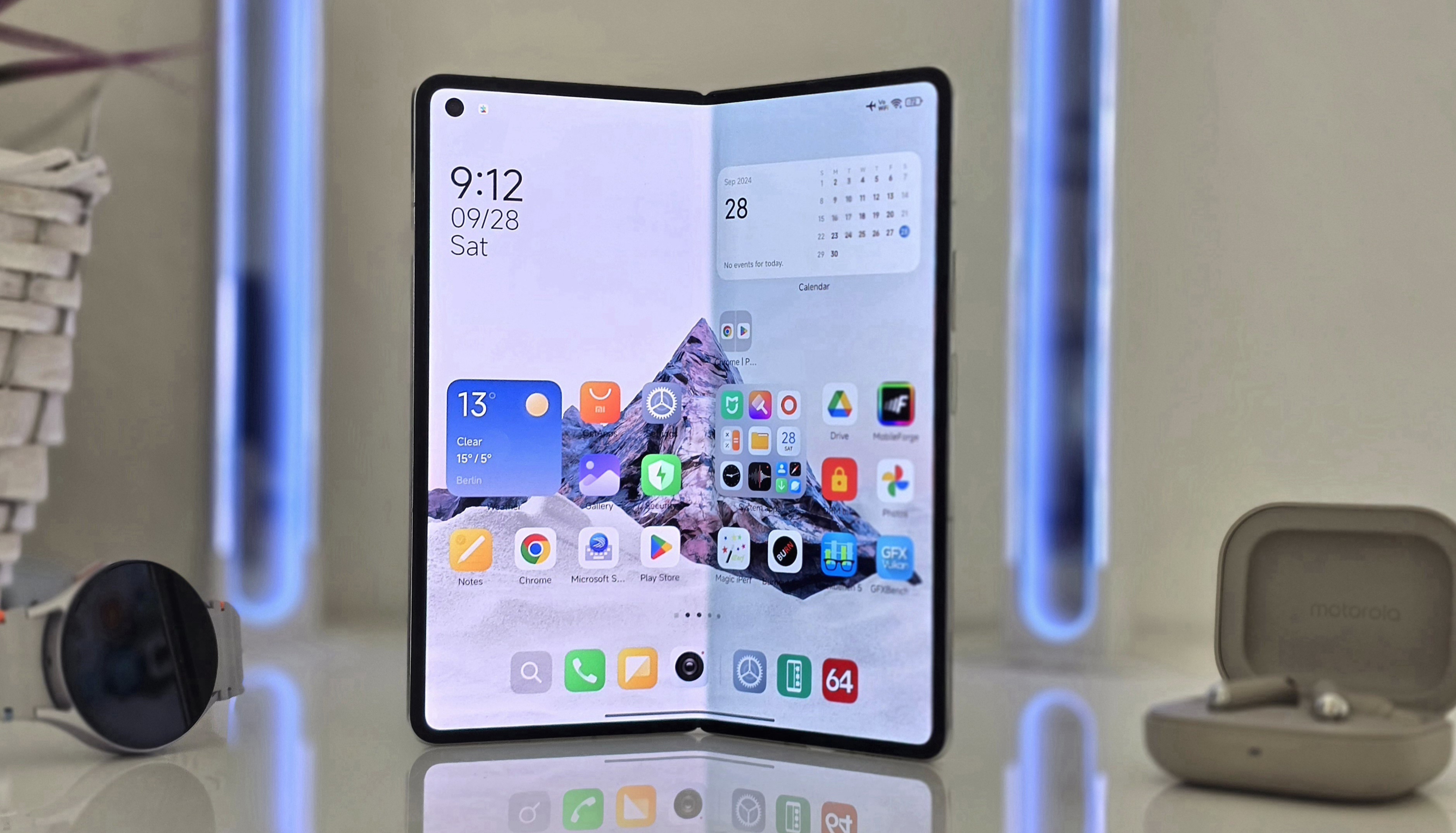 Xiaomi Mix Fold 4 akıllı telefon incelemesi