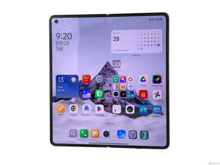 Xiaomi Mix Fold 4 akıllı telefon incelemesi