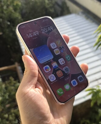 Xiaomi 17 HyperOS 3 akıllı telefon incelemesi