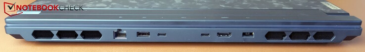 Arka: güç, USB-A (5Gb/sn, Her Zaman Açık), 2x Thunderbolt 4 (DP 1.4 &amp; PD 3.0 140 W), HDMI 2.1, LAN