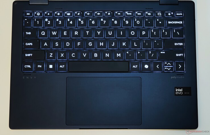 HP Envy x360 2'si 1 arada 14: Klavye ve dokunmatik yüzey