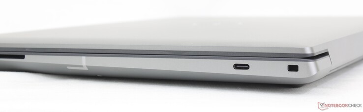 Sağ tarafta: SD okuyucu (isteğe bağlı), USB-C w/ DisplayPort + Güç Dağıtımı, Kama Kilidi