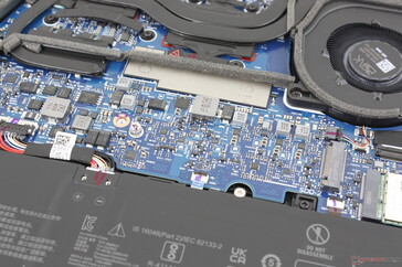 İkincil M.2 2280 SSD genişletme yuvası