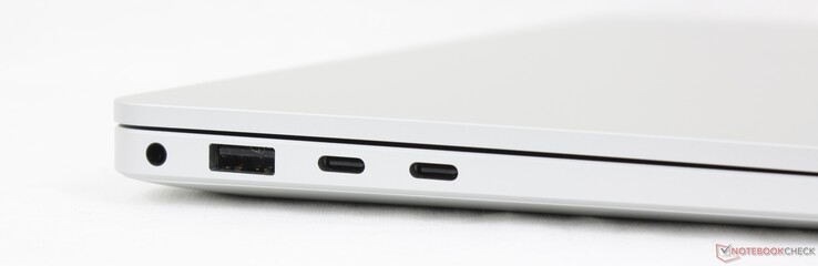 Sol: 3,5 mm ses, USB-A 3.2 Gen.1 (5 Gbit/s), 2x USB-C 4.0 (40 Gbit/s, DisplayPort ALT modu, Güç Dağıtımı)