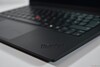 Lenovo ThinkPad X1 Carbon Gen 13 Aura Edition: ThinkPad logosu