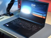 Lenovo ThinkPad T16 Gen 3 dizüstü bilgisayar incelemesi: Büyük ekran, büyük pil, ancak performans konusunda büyük değil