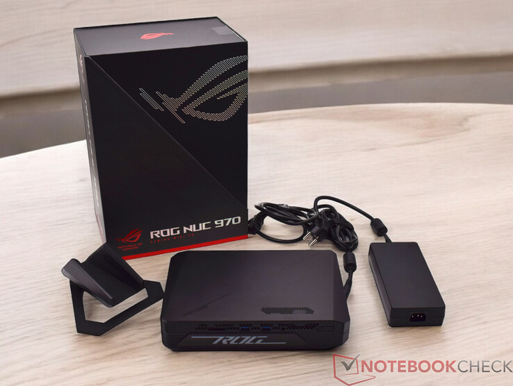 Asus ROG NUC'un teslimat kapsamı