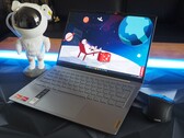 Lenovo Yoga Slim 6 14 dizüstü bilgisayar incelemesi: Radeon 740M için prömiyer