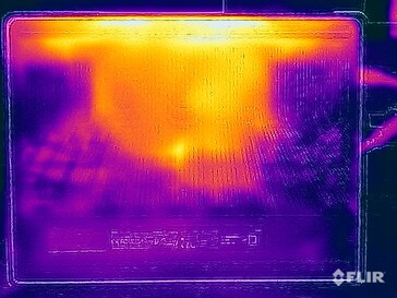 Stres testi sırasında yüzey sıcaklıkları (altta)