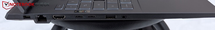 Sol: Güç, LAN, HDMI 2.1, USB-C 4, USB-C 3.2 Gen2, USB-A 3.2 Gen2, kulaklık girişi